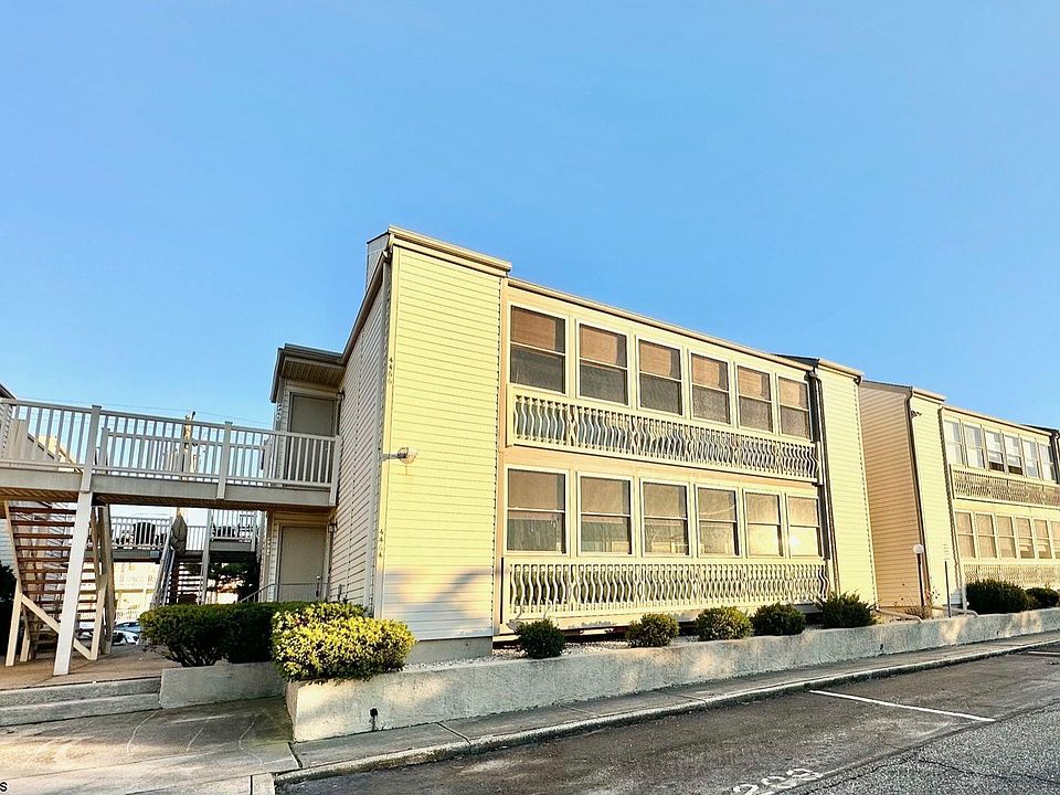 1st image of 4464 West Ave #19