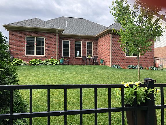 2nd image of 5548 Whitegate Ct