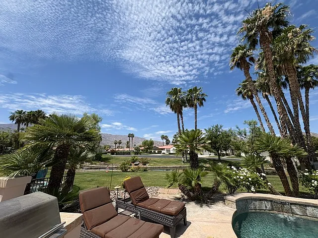 3 bed, 2379 sqft, $10,000 — Photo 4