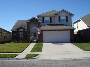 7633 Cold Springs Dr, Corpus Christi, TX 78413