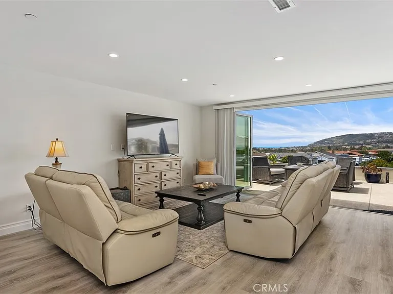 24065 Windward Dr — Photo 7