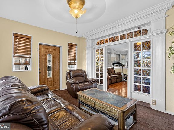 4th image of 6016 Cobbs Creek Pkwy