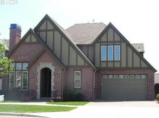 28644 SW Costa Cir E, Wilsonville, OR 97070