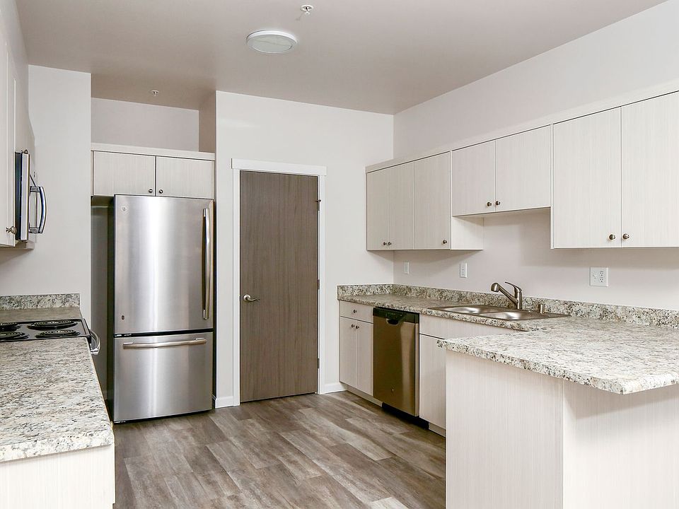 1st image of 110 Ashley St #103