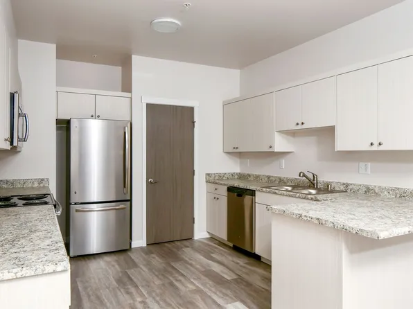 East Ridge Apartments