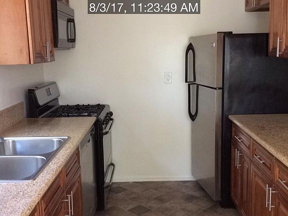 5th image of 2701 Kansas Ave APT 1
