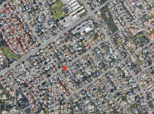 701 Serpentine Dr, Redlands, CA 92373