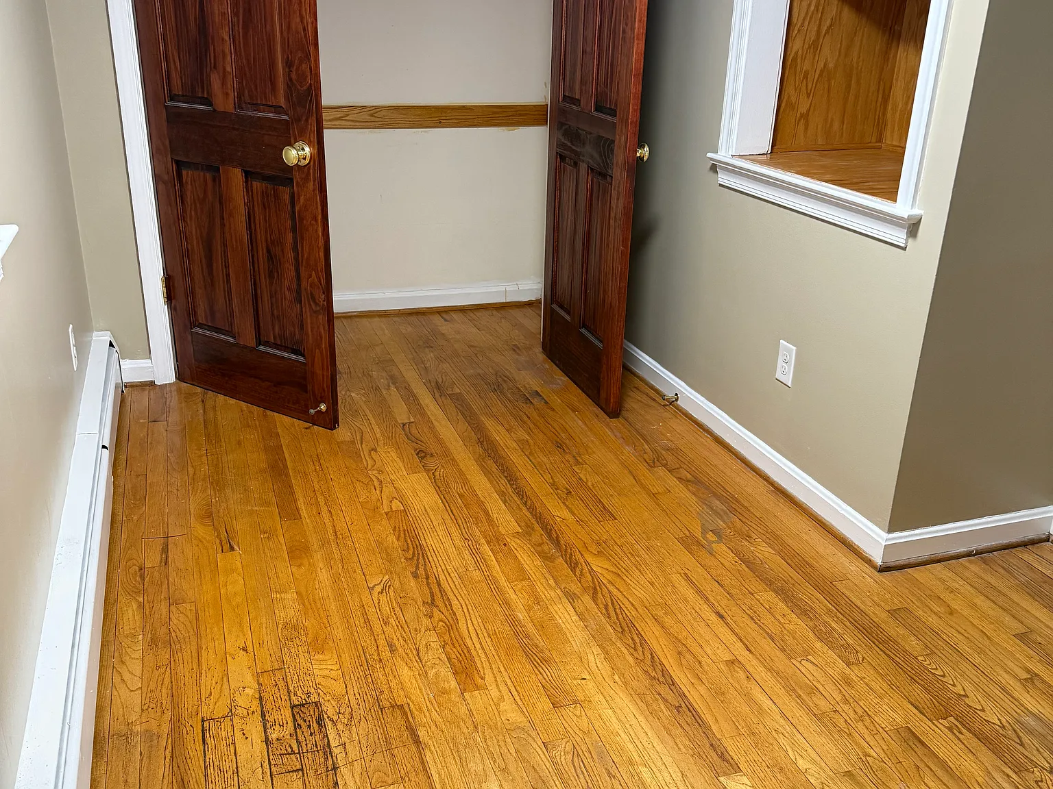 3 bed, 829 sqft, $2,495 — Photo 4