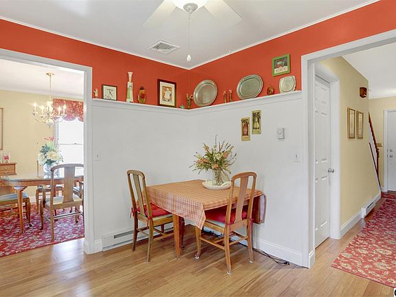 5th image of 2209 Boxwood Ln