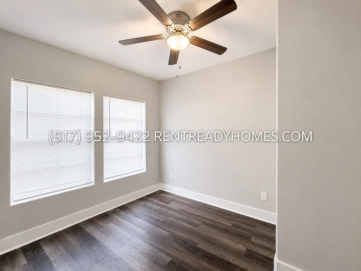 102 Anderson St — Photo 2