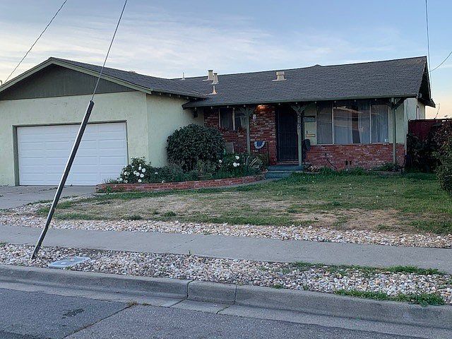 1st image of 4512 Belle Dr