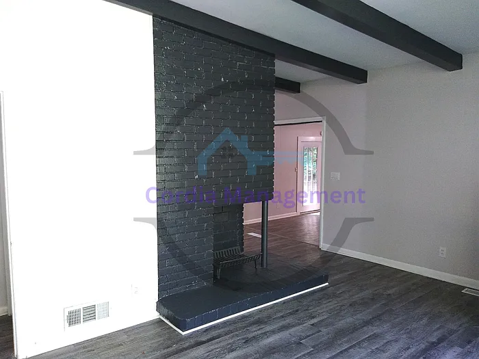 3204 Cloverhurst Dr — Photo 4