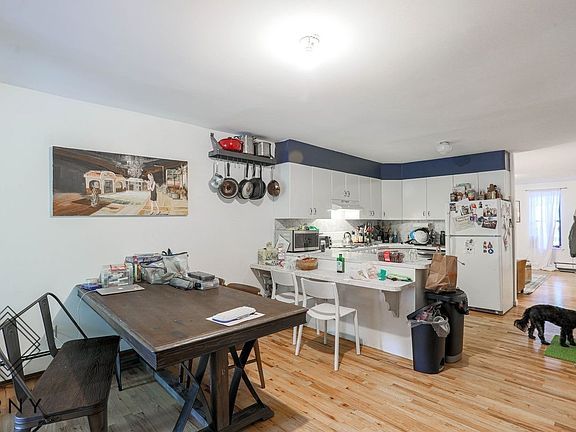 4th image of 78 Norman Ave Floor 1