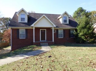 2238 Sweetbriar Dr, Clarksville, TN 37043