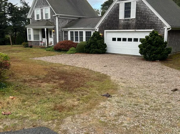 45 Crows Pond Road, Chatham, MA 02633