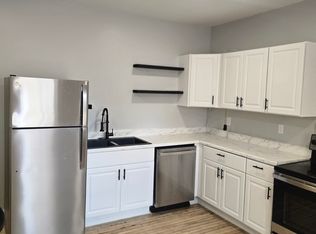 322 Main St #1R, Manchester, NH 03102