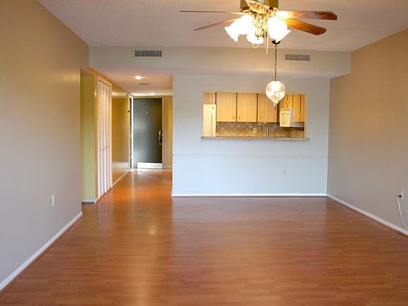 3rd image of 410 E Orlando Ave APT 7A