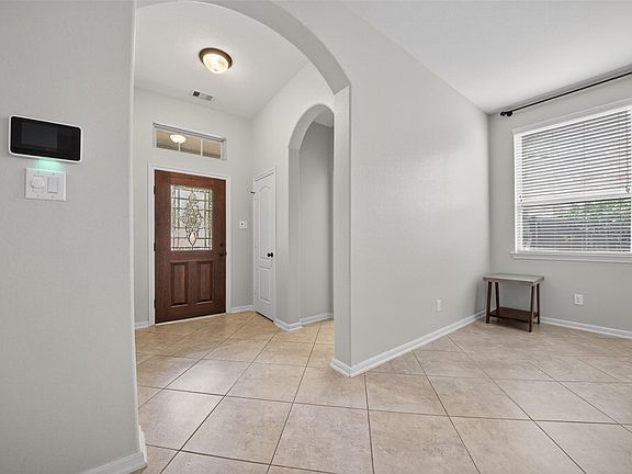 4th image of 8922 Pinenut Dr