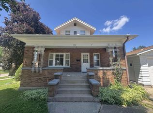 2203 15th St, Monroe, WI 53566