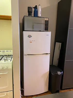 Rented by Compass | media 21