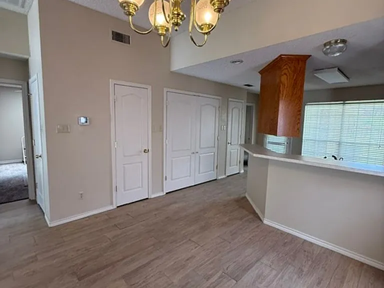 1097 Lytle Creek Dr — Photo 5