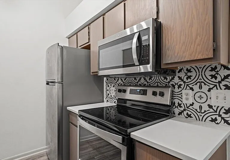1705 Crossing Pl #114 — Photo 11