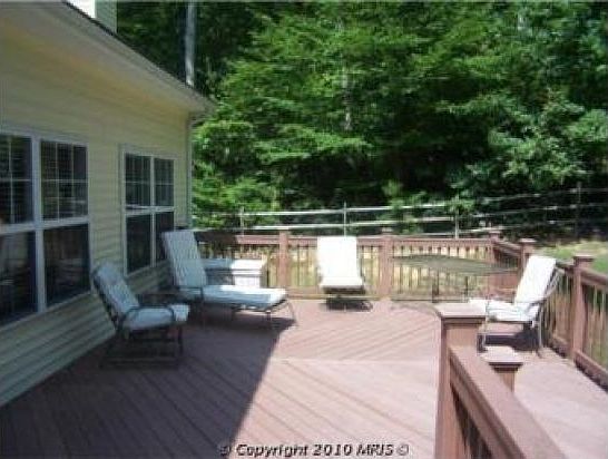 5th image of 6064 Thrave Ln