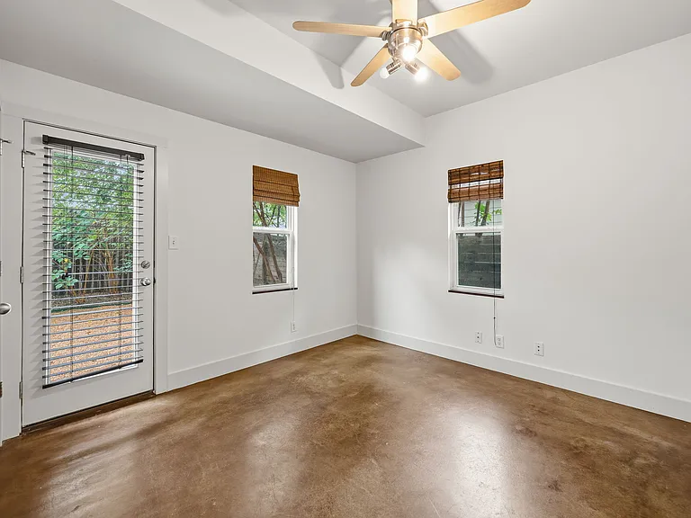 2214 Iva Ln #B — Photo 25