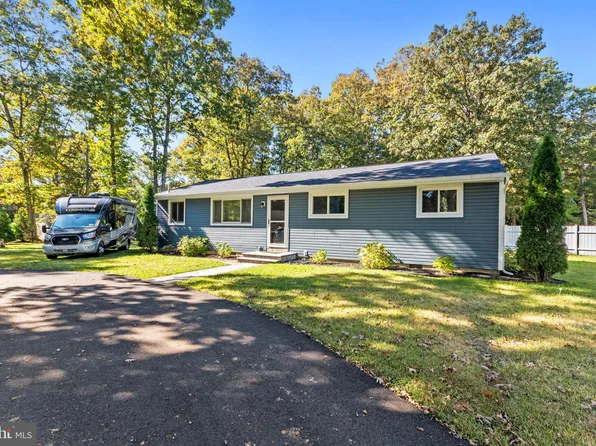 221 Idle Lake Rd, Franklinville, NJ 08322