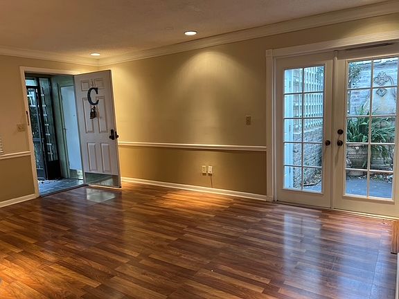 5th image of 2833 Orange Tree Cir N #2833