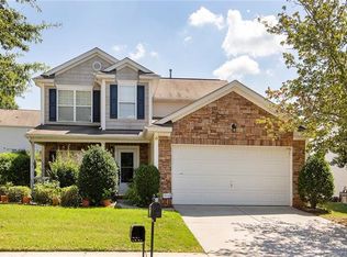 2215 Kirkgate Ln, Charlotte, NC 28215