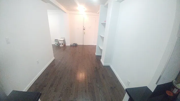 Rented by Downtown Mgt & Realty LLC | media 4
