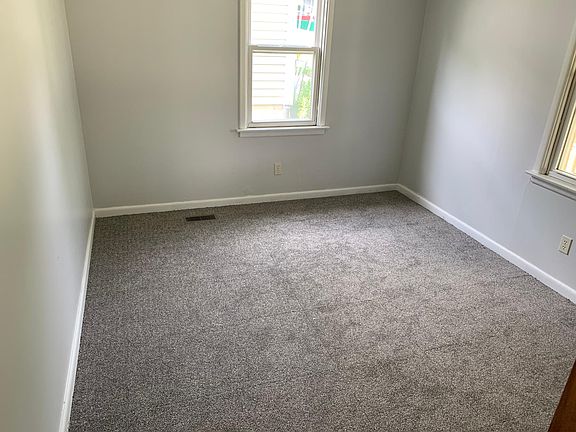5th image of 535 Todd St