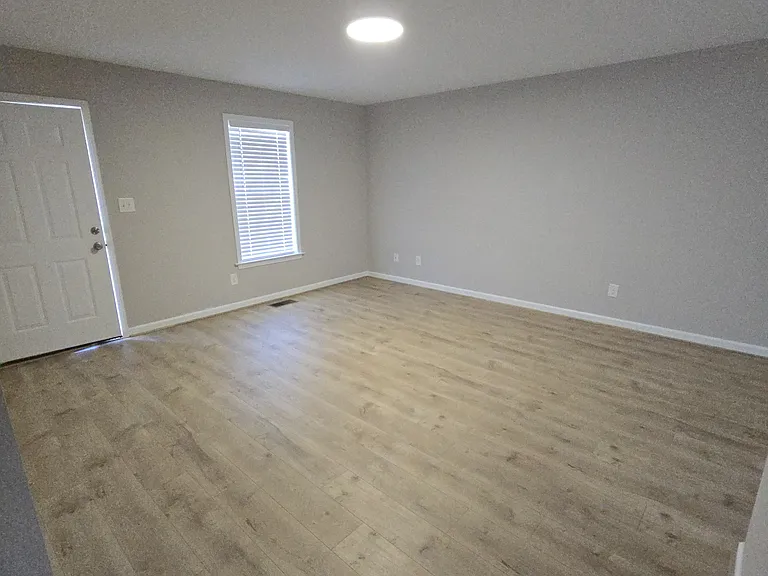 220 Hoilman Ln #A — Photo 3