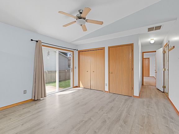 3rd image of 15728 Fairbanks Ln