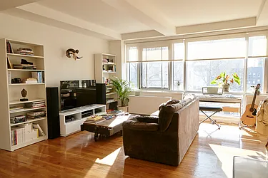 Rented by FAR Property Management