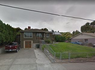 1920 E 14th St, The Dalles, OR 97058