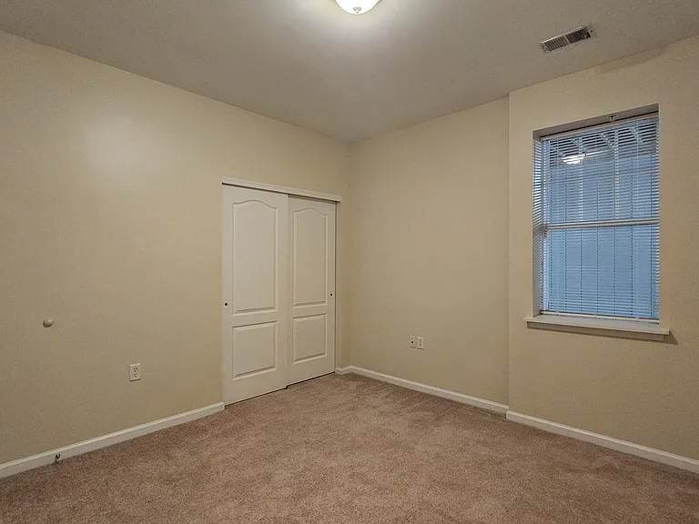 5304 Warminster Dr #203 — Photo 16