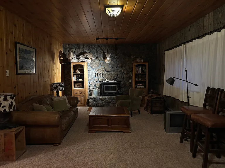 230 Spruce Dr — Photo 57