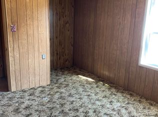 2404 W 9th Ave, Winfield, KS 67156