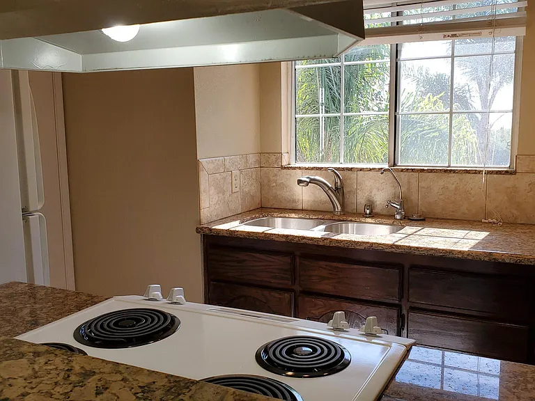 1033 S Ridge Dr — Photo 12