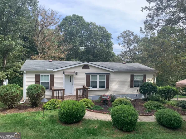 154 Middleton Pl, Clarkesville, GA 30523