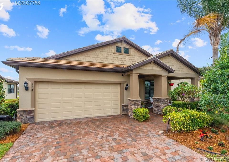 1st image of 234 SE Courances Dr
