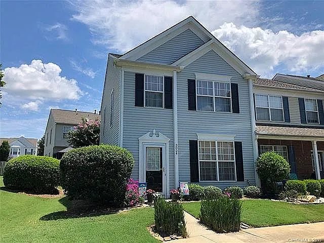3024 Mannington Dr — Photo 9