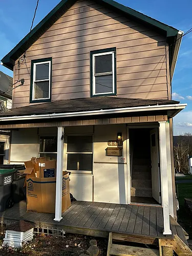 444 Main St Photo 1