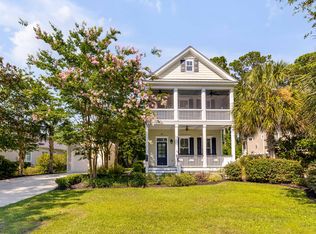 1565 Appling Dr, Mount Pleasant, SC 29464