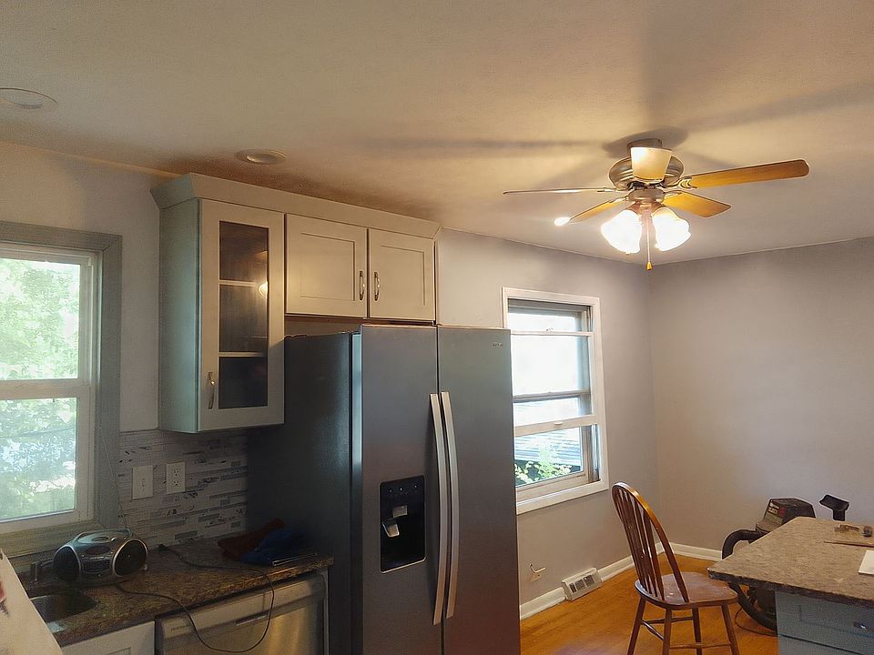 1st image of 222 Georgia Ave