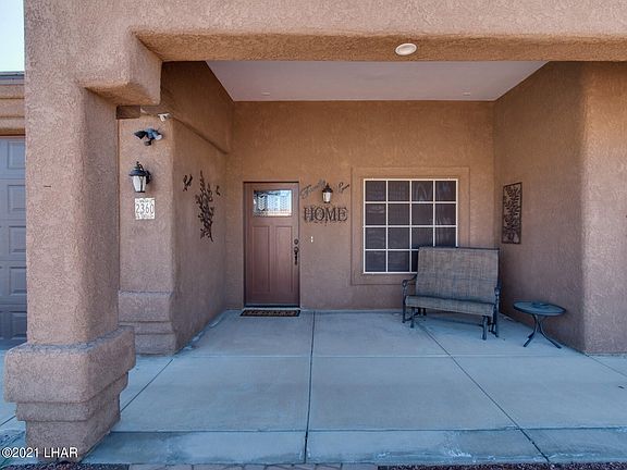 3rd image of 2360 Cosnina Dr