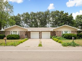1009/1011 Dupont Ave, Morris, IL 60450