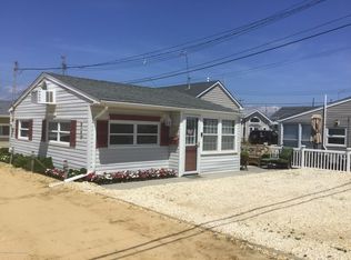 30 E Pompano Way, Lavallette, NJ 08735